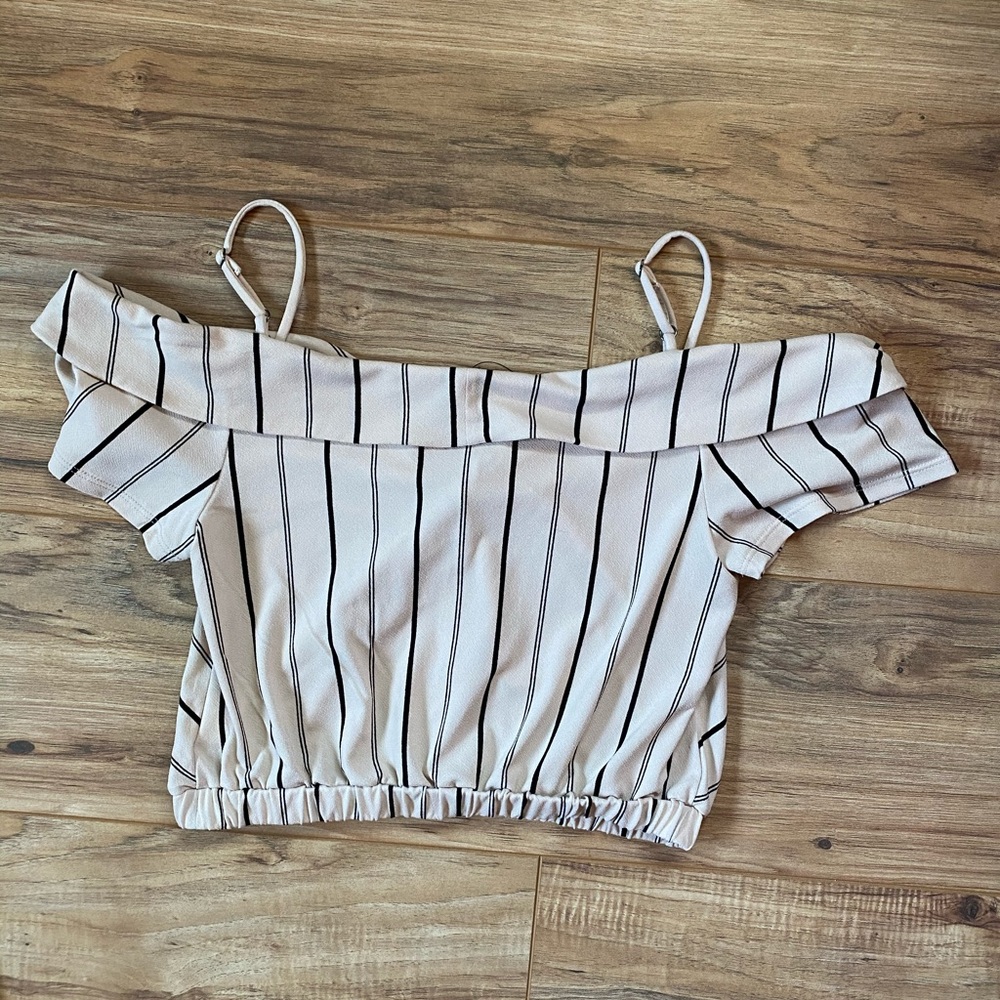 Express Crop Top (NWOT) - Picture 2 of 4